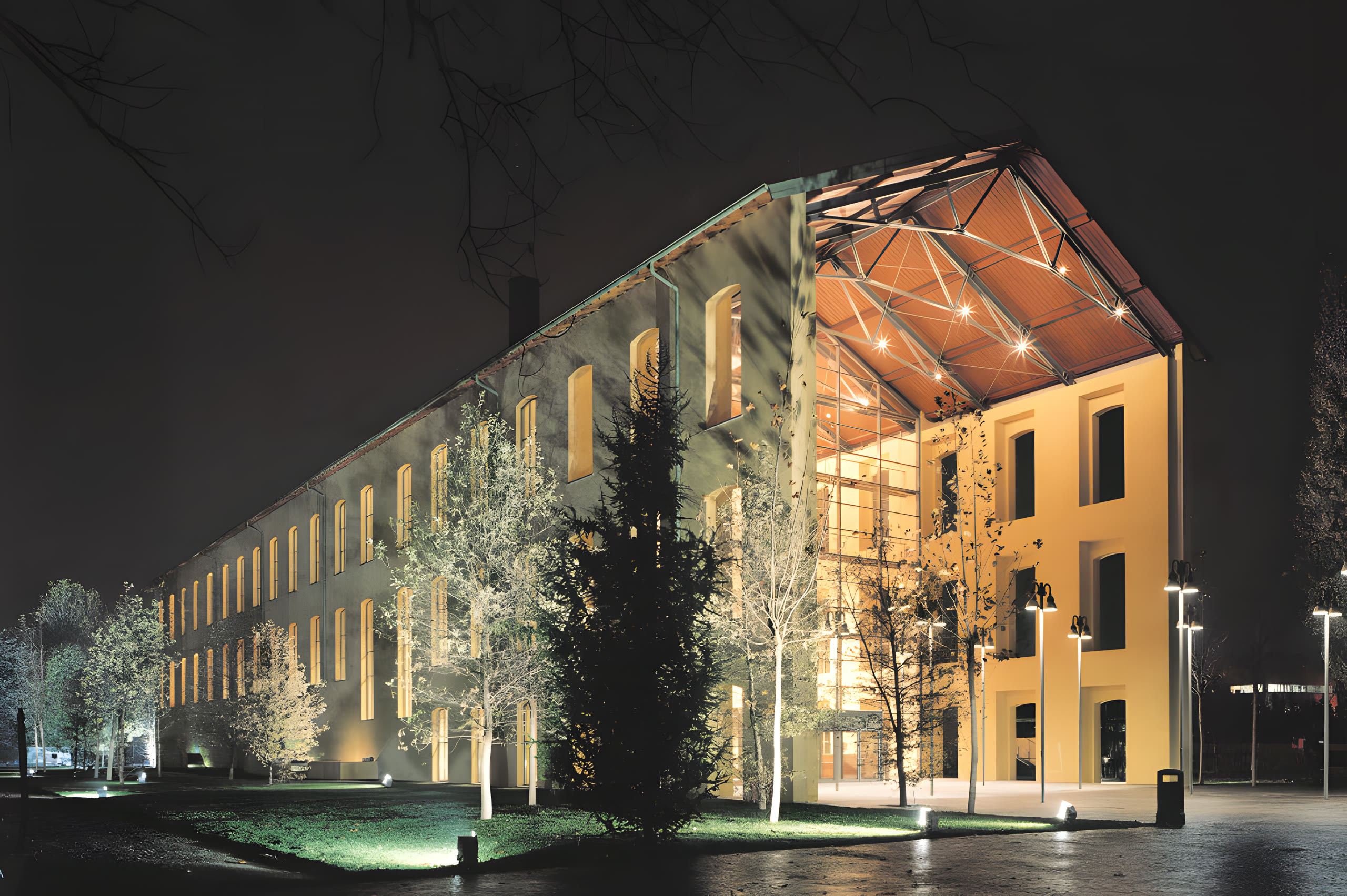 Auditorium Paganini, spazi esterni nel parco &mdash; vista 7